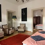 بيت للعطل Szent Florian Tuzolto Panzio *